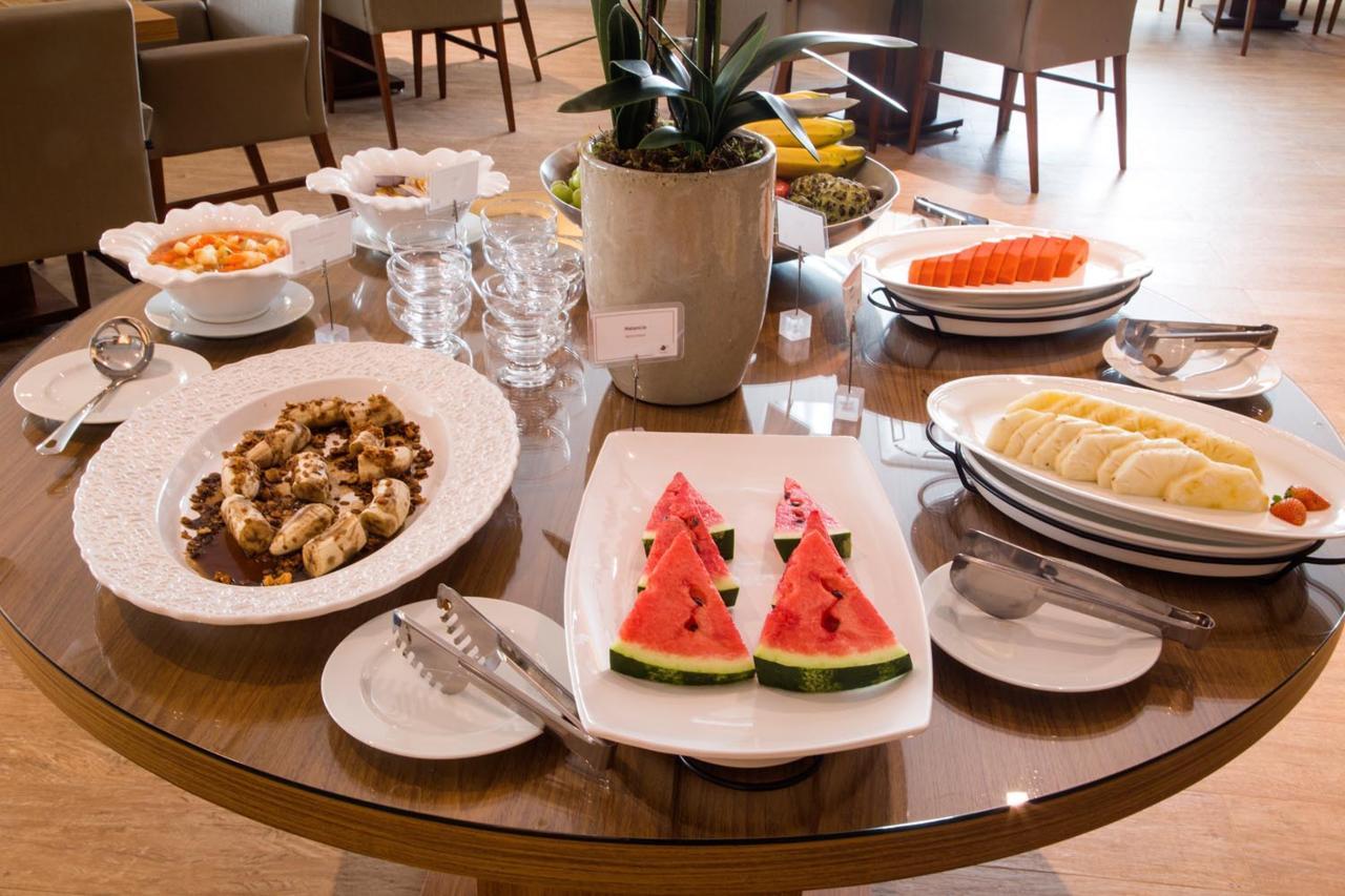 Hotel Araucaria Flat 阿拉拉夸拉 外观 照片