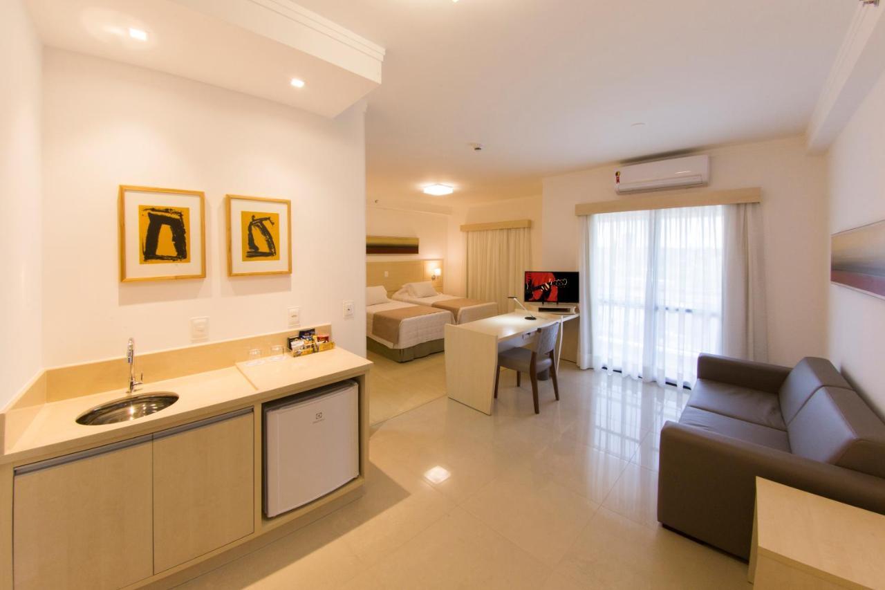 Hotel Araucaria Flat 阿拉拉夸拉 外观 照片